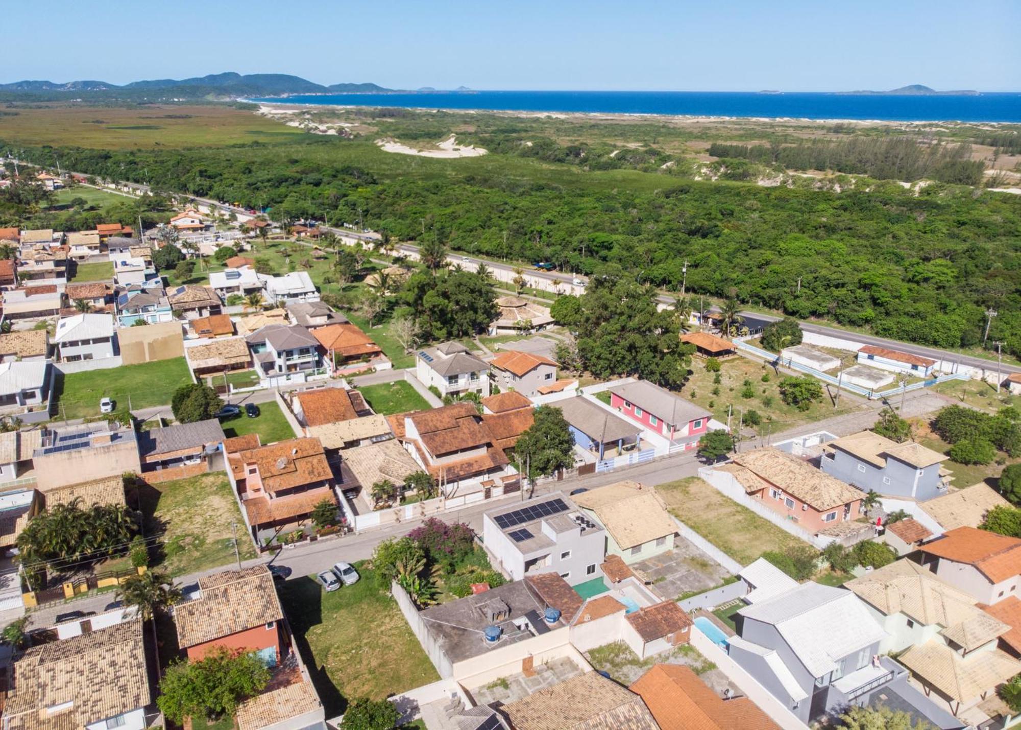 Refugio Tropical Casa De Praia Com Piscina Aquecida E 4 Suites E Garagem 3 Carros, 800 Mtrs Da Praia Internet 700 Mbps, Condominio Privado Com Pista De Skate , Quadra De Futevolei , Campos E Quadras De Futebol! Cabo Frio Exterior foto